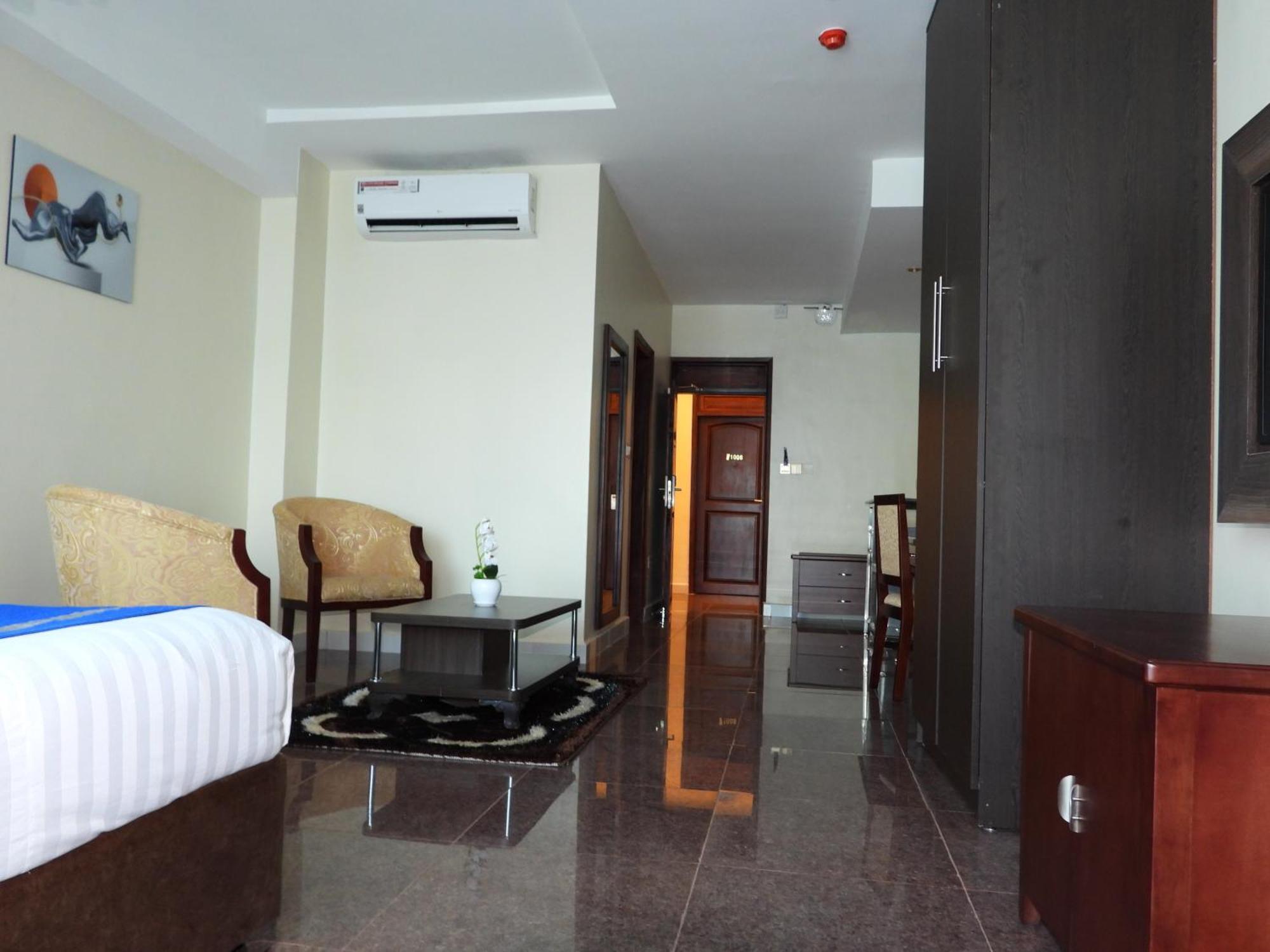 קמפאלה Koki Hotel מראה חיצוני תמונה